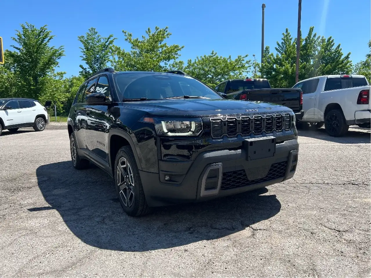 Jeep Cherokee снимка Jeep Cherokee