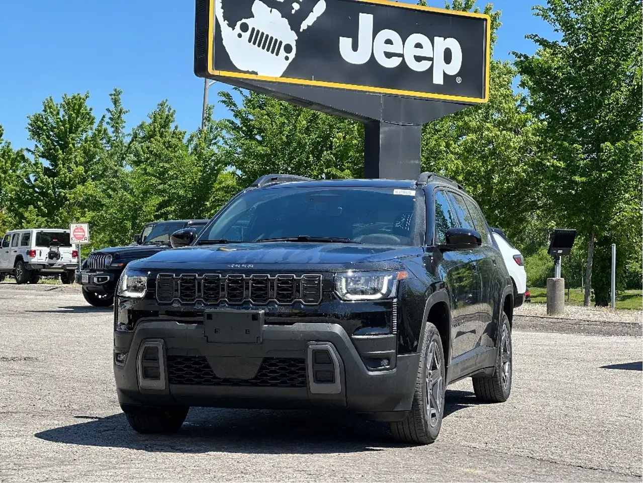 Jeep Cherokee снимка Jeep Cherokee
