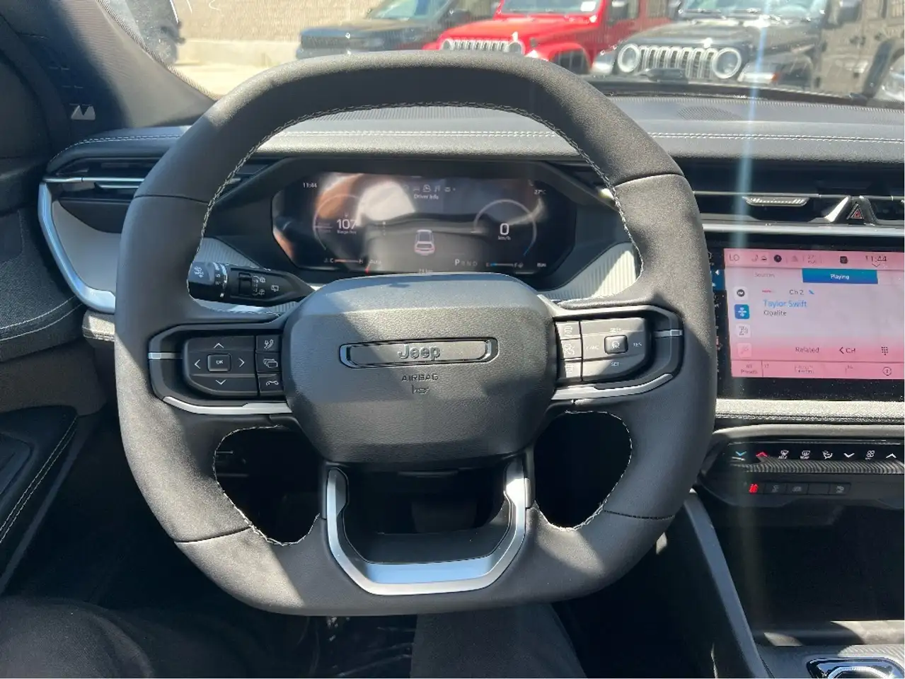 Jeep Cherokee снимка Jeep Cherokee