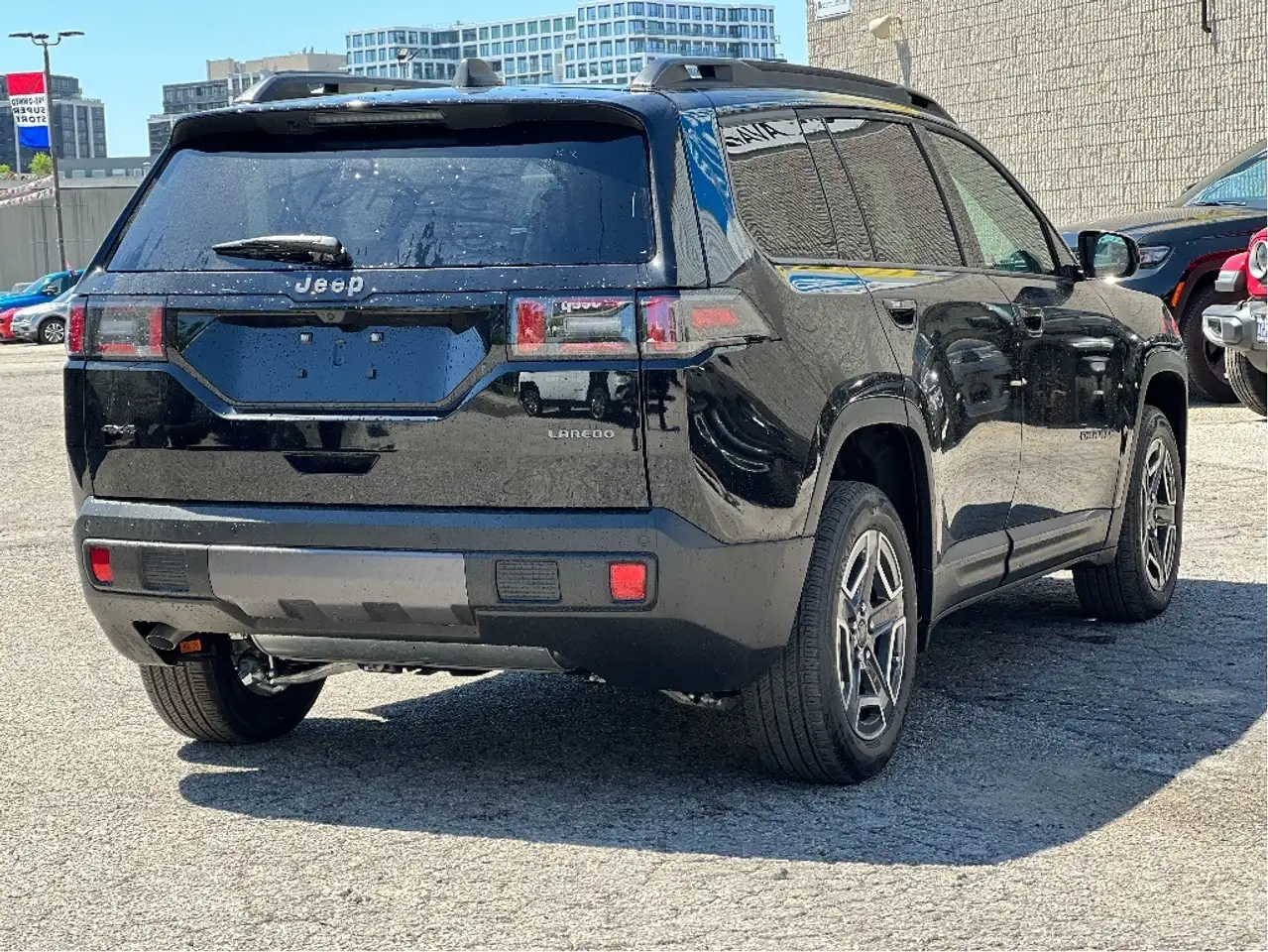Jeep Cherokee снимка Jeep Cherokee