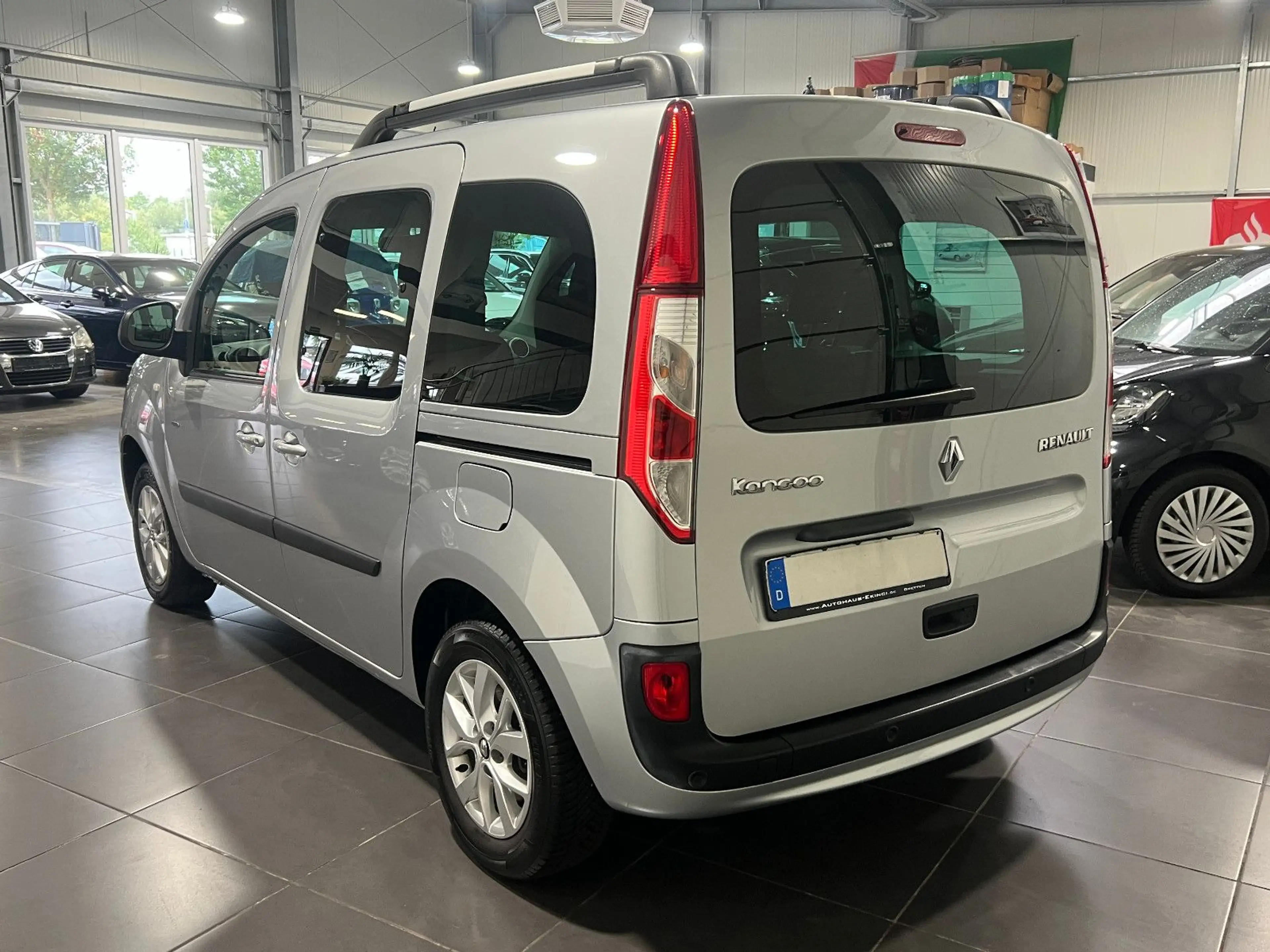 Renault Kangoo 1.5 dCi **Navi*PDC*Klima*Tempomat** — photo 2