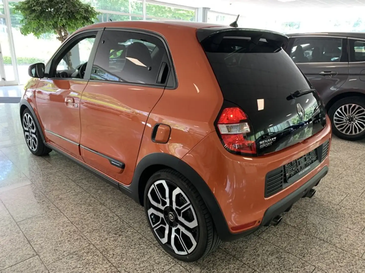 Renault Twingo GT Sport KAMERA+NAVI+SITZHEIZUNG+TEMPOMAT Orange - 2