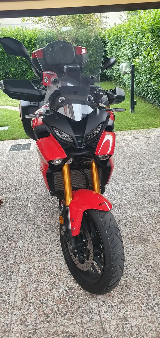 Yamaha Tracer 9 GT Roşu - 1