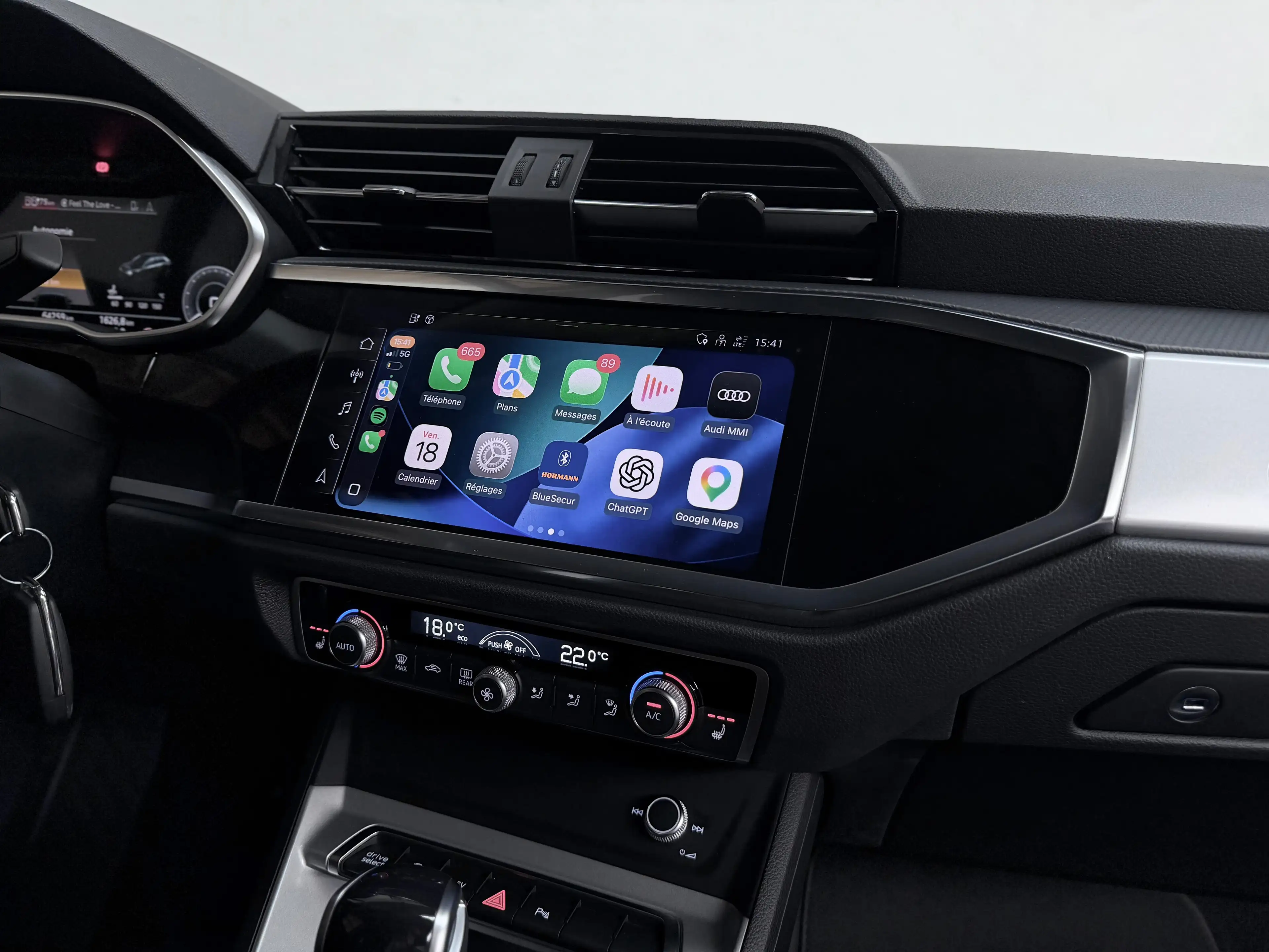 Audi Q3 Q3 45 TFSI  S line S tronic | MATRIX | CAMÉRA | CARPLAY — photo 11