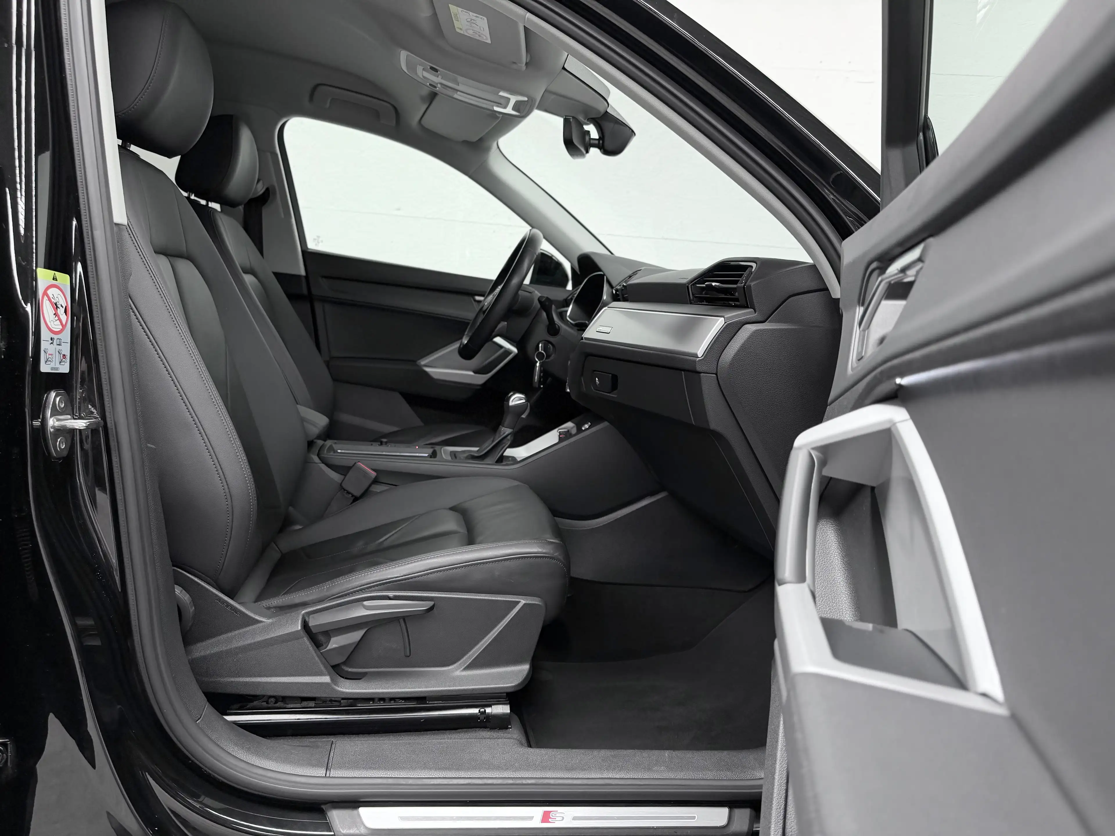 Audi Q3 Q3 45 TFSI  S line S tronic | MATRIX | CAMÉRA | CARPLAY — photo 12