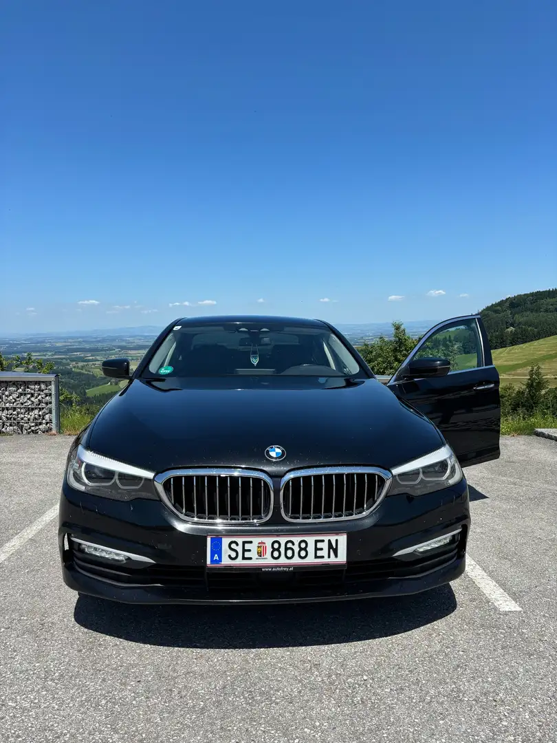 BMW 530 530d xDrive Aut. Schwarz - 1