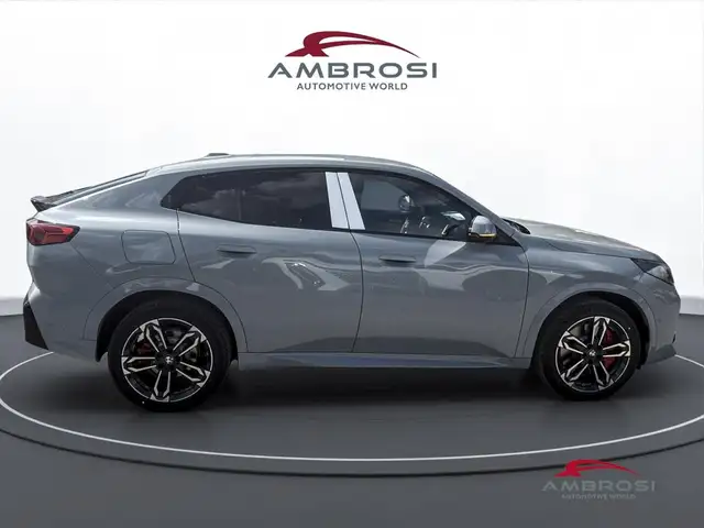 BMW X2 view 3