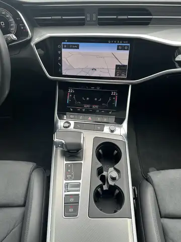 Audi A6 view 15