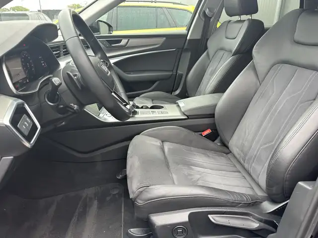 Audi A6 view 11