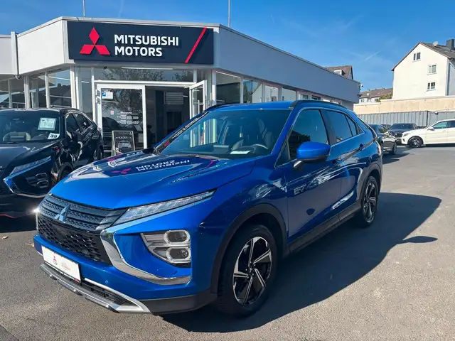 Mitsubishi Eclipse Cross Plug in Hybrid PLUS Intro