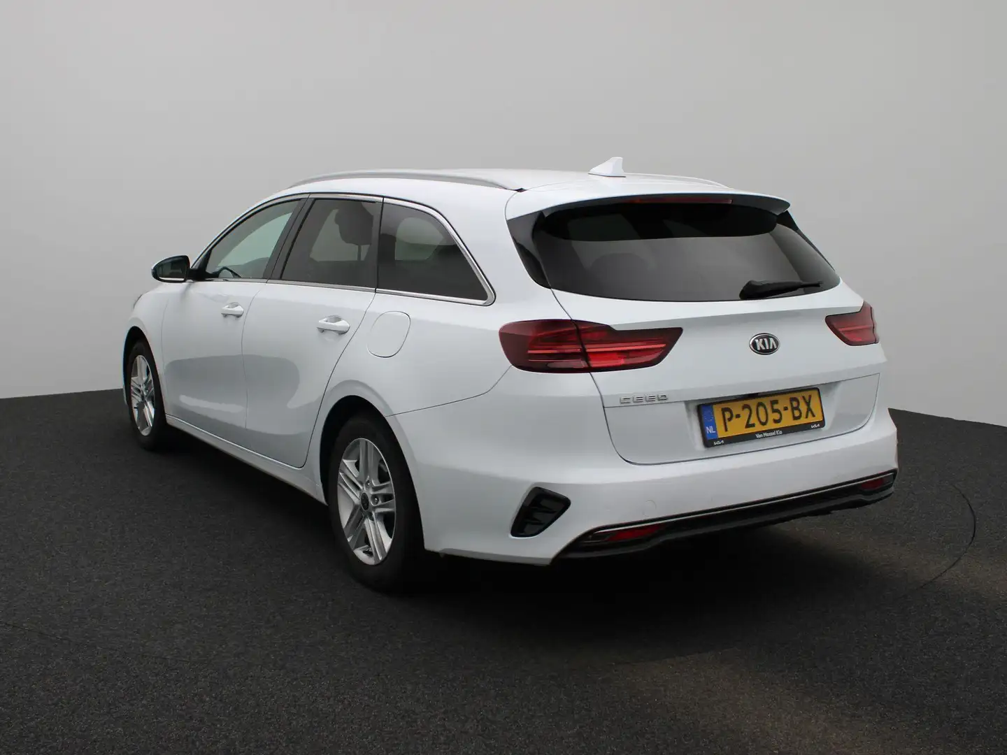Kia Ceed SW / cee'd SW Sportswagon 1.4 T-GDi DynamicPlusLine | Apple Carp Blanc - 2