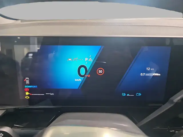 Renault Rafale view 11