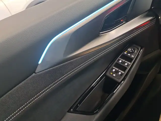 Renault Rafale view 13