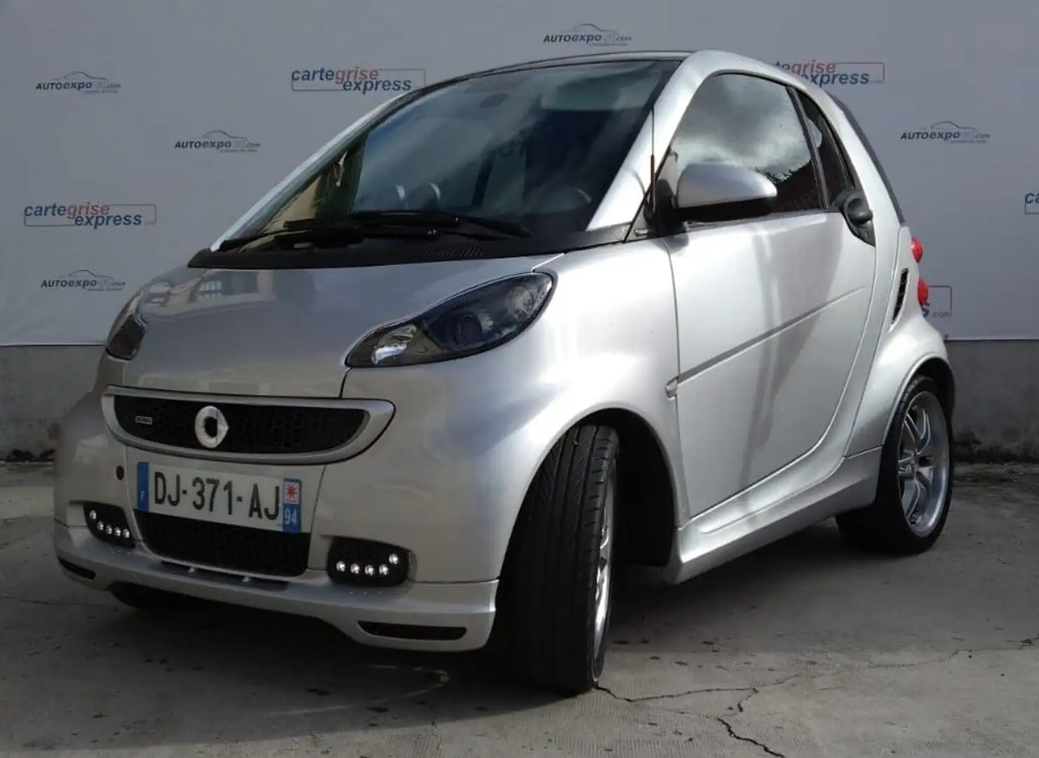 smart forTwo 102CH TURBO BRABUS XCLUSIVE SOFTOUCH Gris - 1