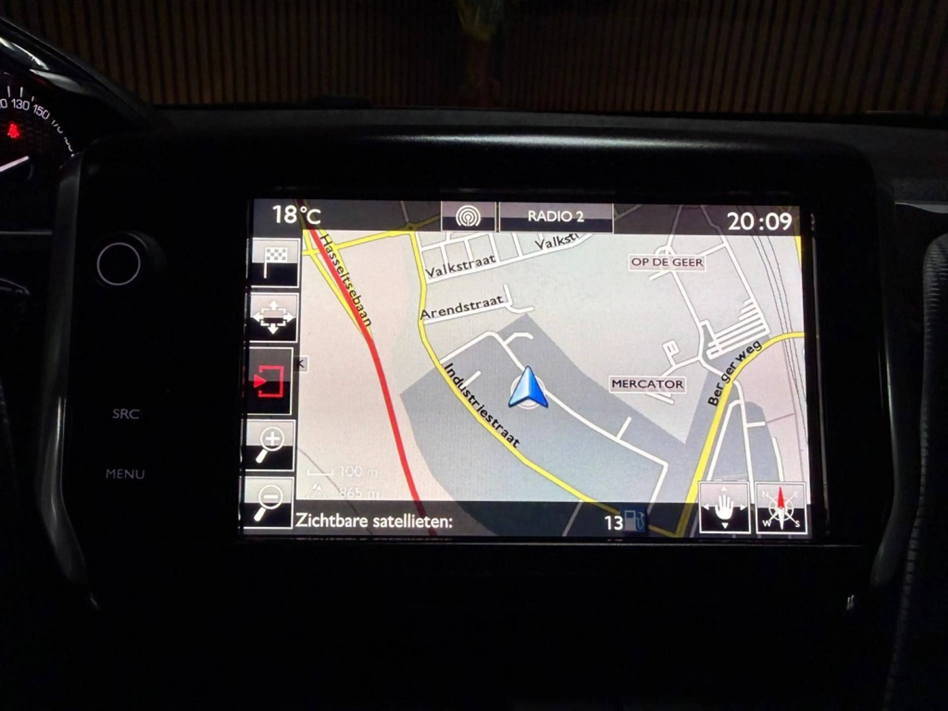 Peugeot 2008 1.2 PureTech GT-line — photo 13