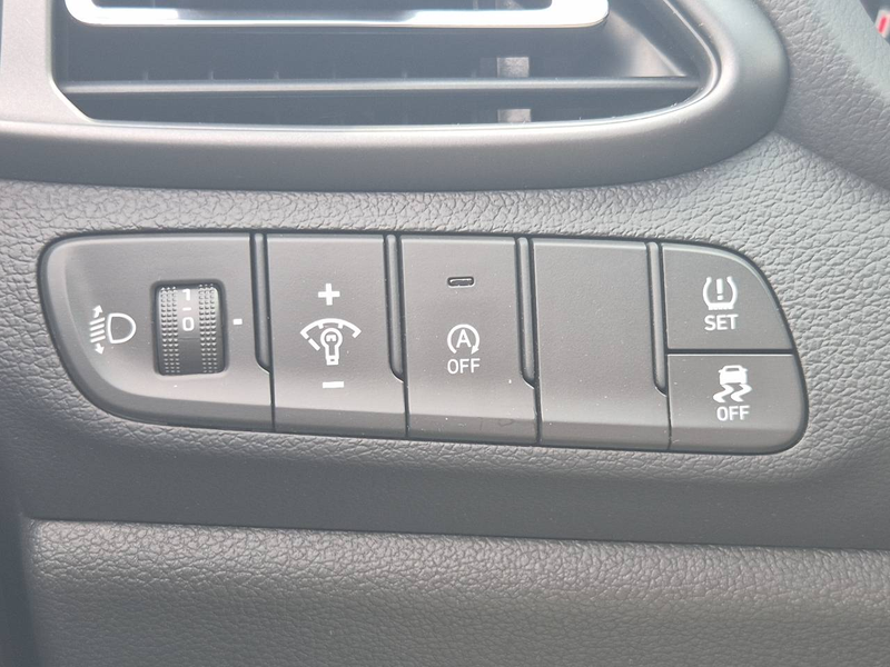 Hyundai i30 i30 SW 1.0 T-GDi Twist — photo 15