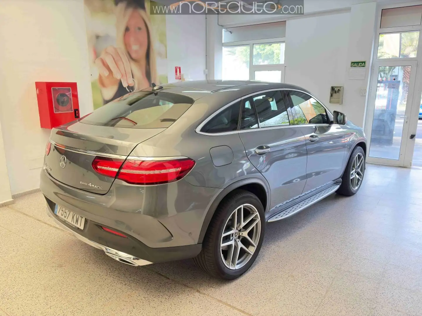 Mercedes-Benz GLE 350 Coupé 350d 4Matic Aut. Gris - 2
