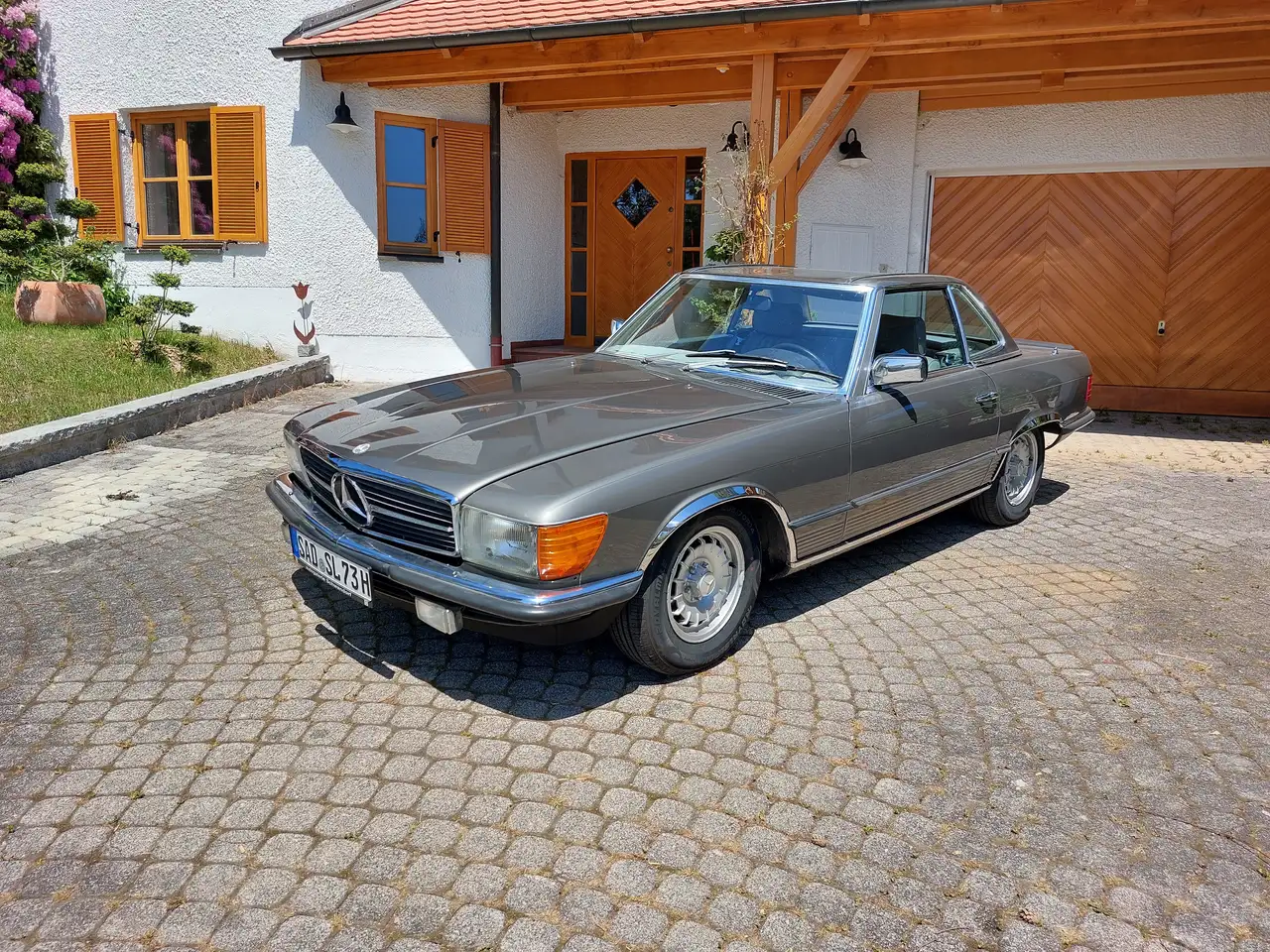 Mercedes-Benz SL 380