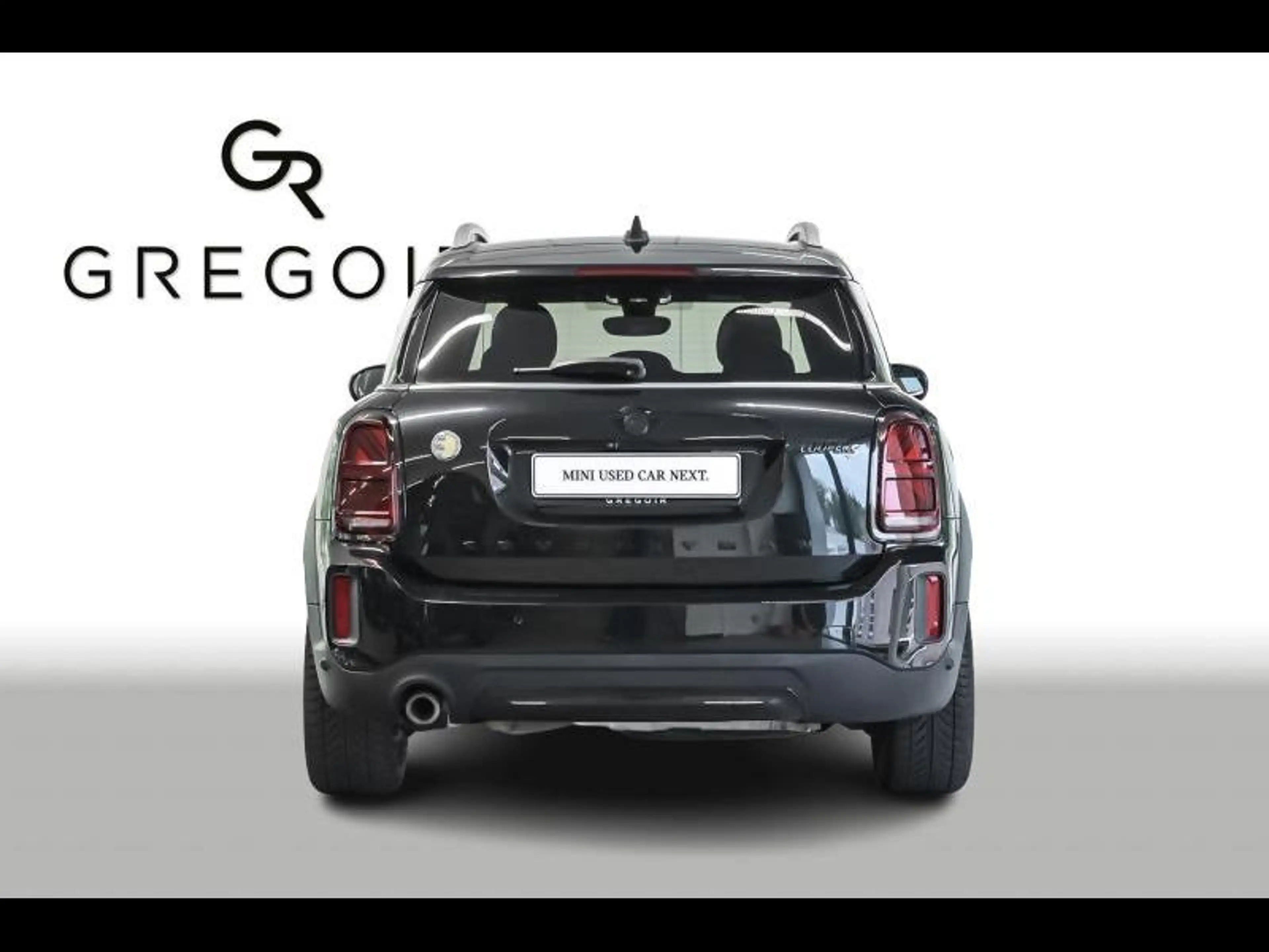 MINI Cooper SE Countryman ALL4 — photo 4