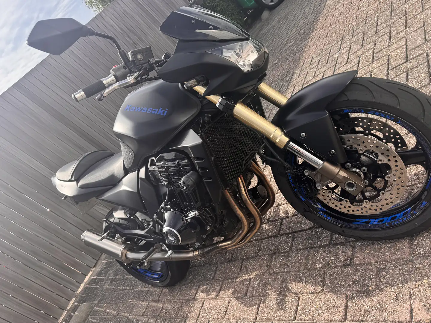 Kawasaki Z 1000 - 2
