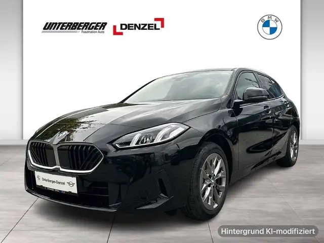 BMW 1 Series view 2