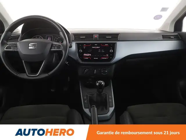 SEAT Arona view 12