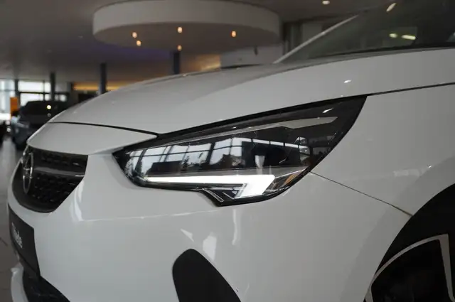 Opel Corsa view 5