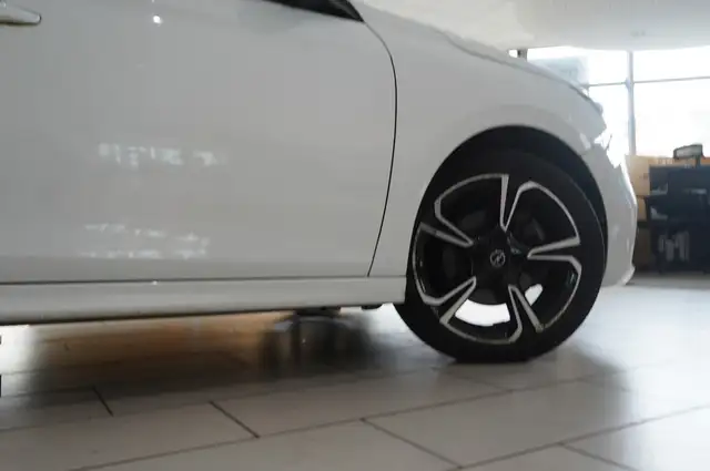 Opel Corsa view 7