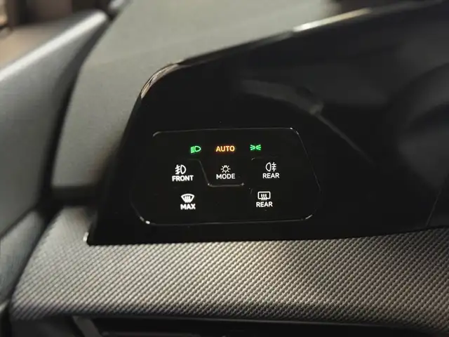 Volkswagen Golf view 21