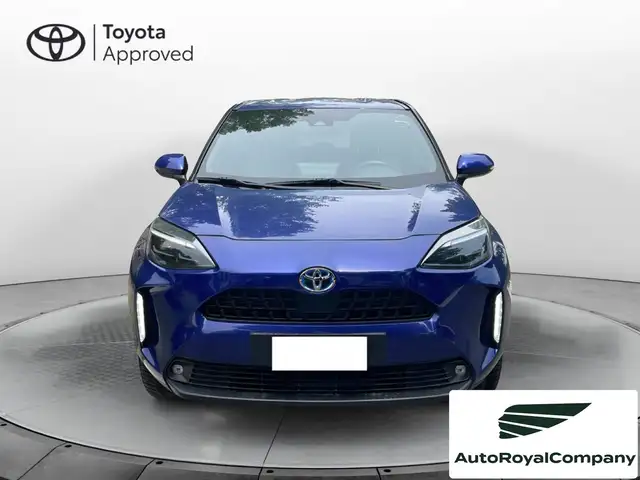 Toyota Yaris Cross view 8
