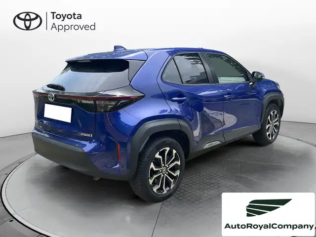 Toyota Yaris Cross view 6