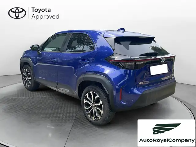 Toyota Yaris Cross view 4