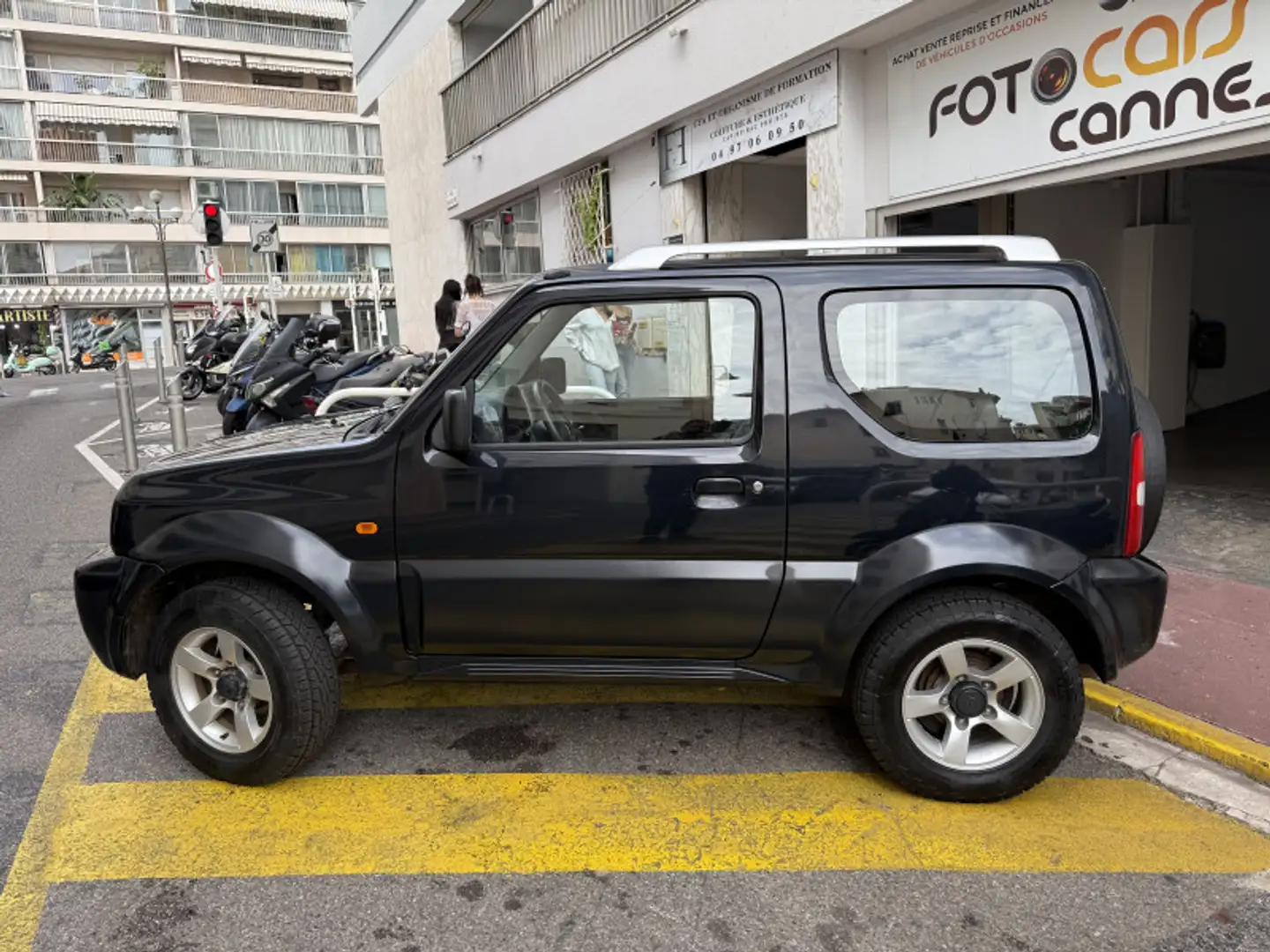 Suzuki Jimny 1.3 VVT JLX Noir - 2