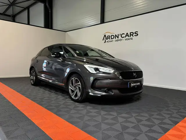 DS Automobiles BlueHDi 180ch Sport Chic S\u0026amp;S EAT6