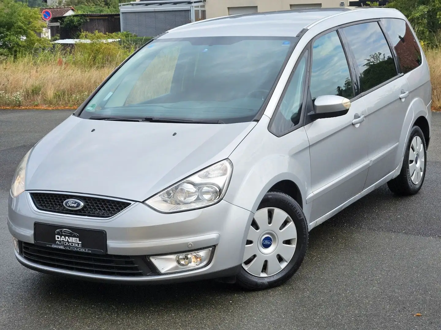 Ford Galaxy 2.0 TDCi Trend 7-SITZER+KLIMA+TÜV:02/2027 Plateado - 2