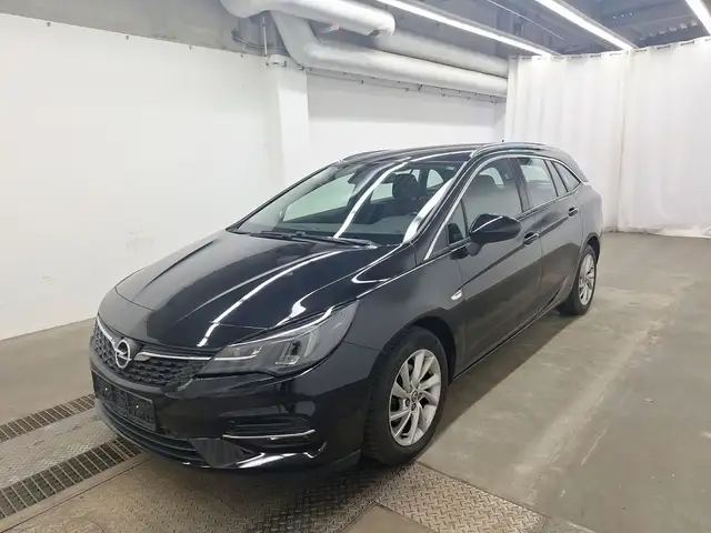 Opel Astra Elegance LED AppleCarPlay SHZ GRA PDC Kamera