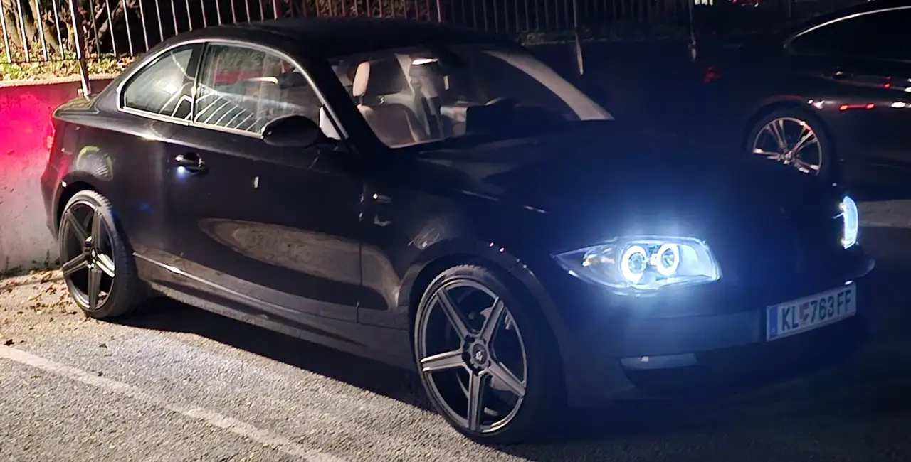 BMW 120