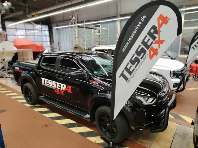 Isuzu D-Max 4WD V-Cross mit TESSER4x4 E-KIT und BAR+ 2025