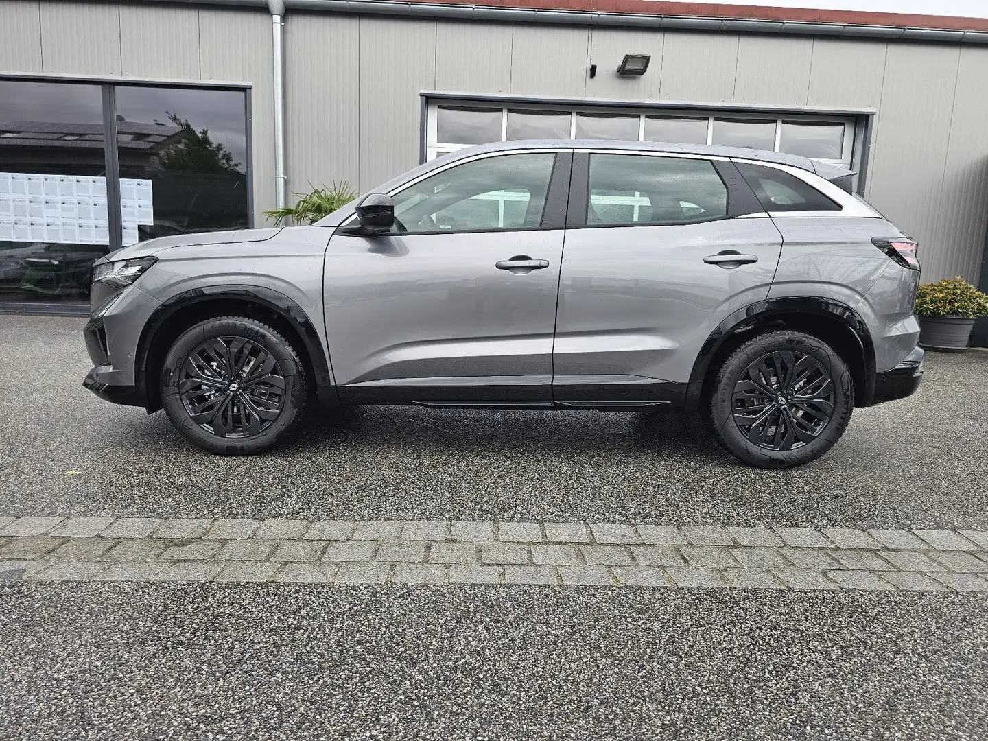 Renault Austral Evolution Mild Hybrid 160 FACELIFT*AHK* Gris - 2