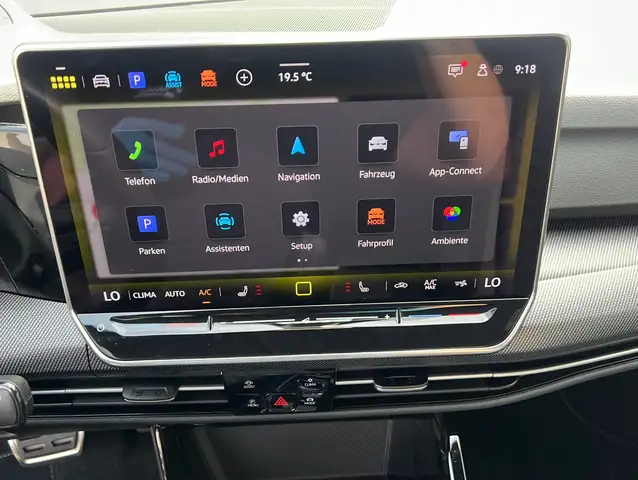 Volkswagen Golf view 15