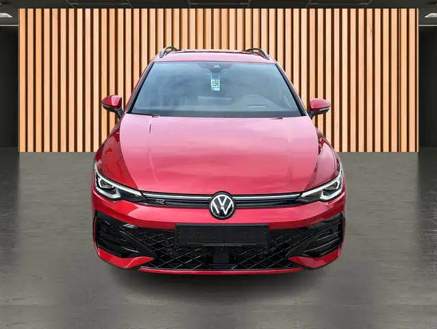 Volkswagen Golf view 3