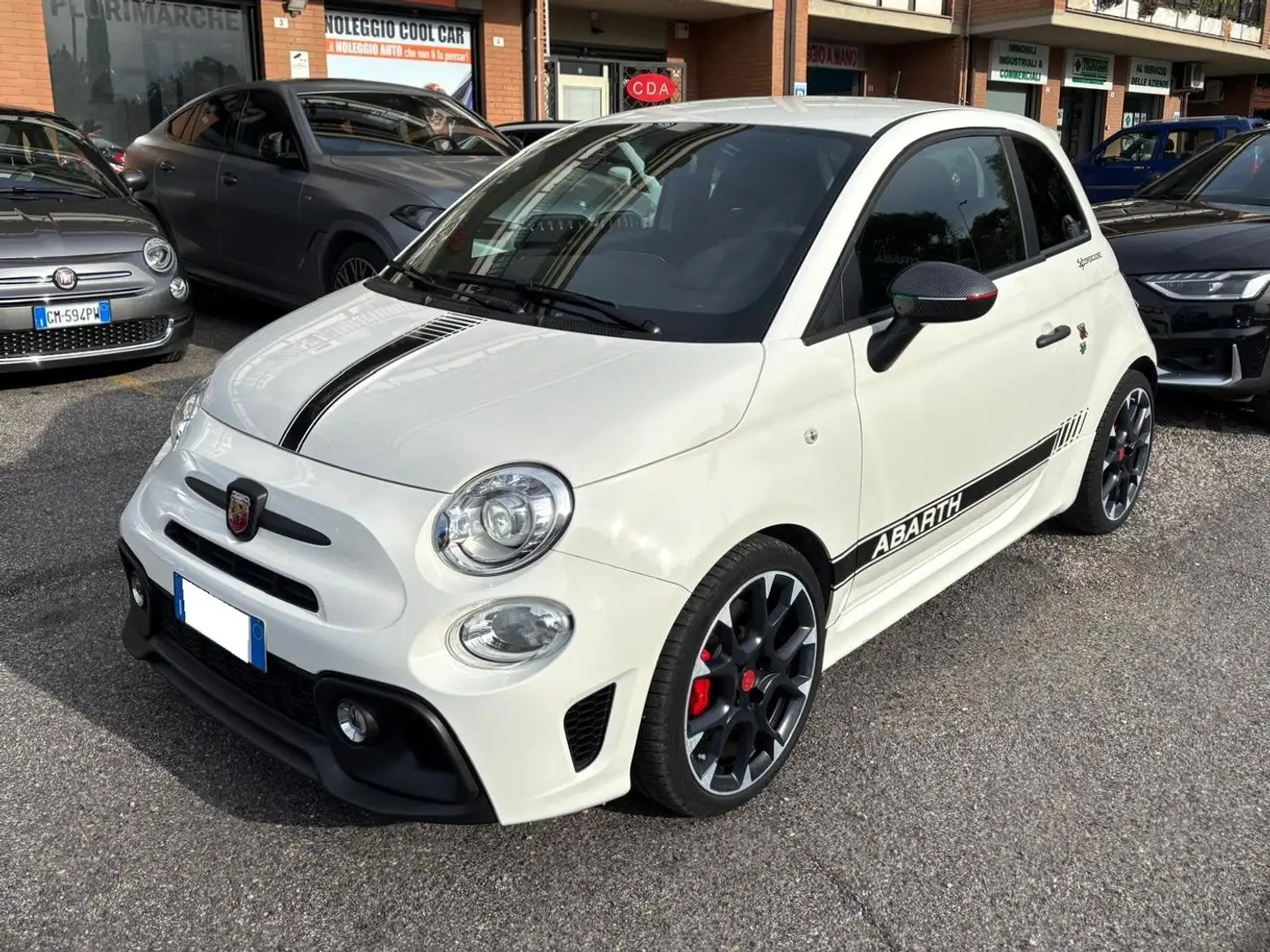 Abarth 595 595 1.4 t-jet Competizione 180cv my19 SABELT Bílá - 1