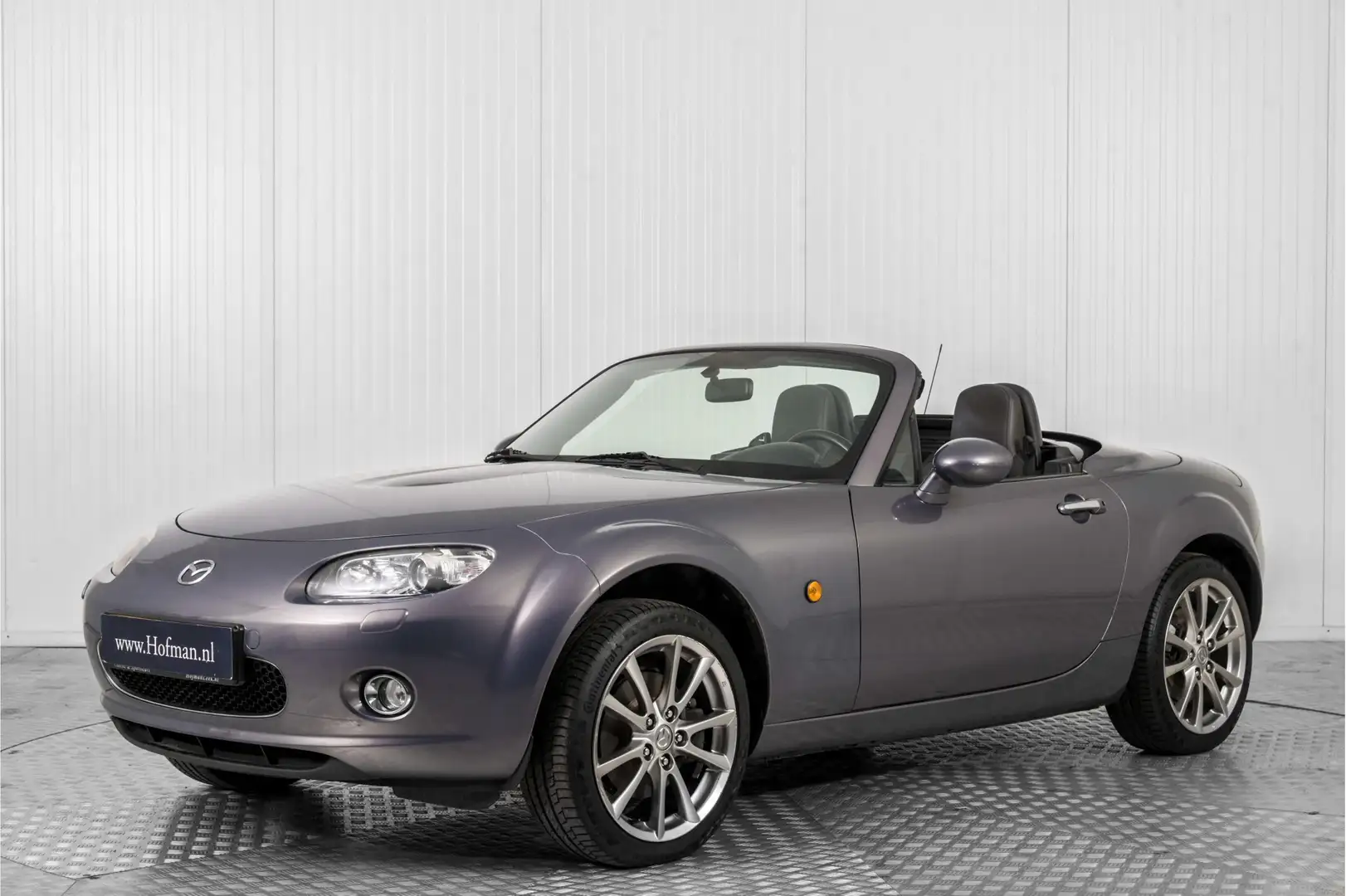 Mazda MX-5 Roadster Coupe 1.8 Exclusive Gris - 1
