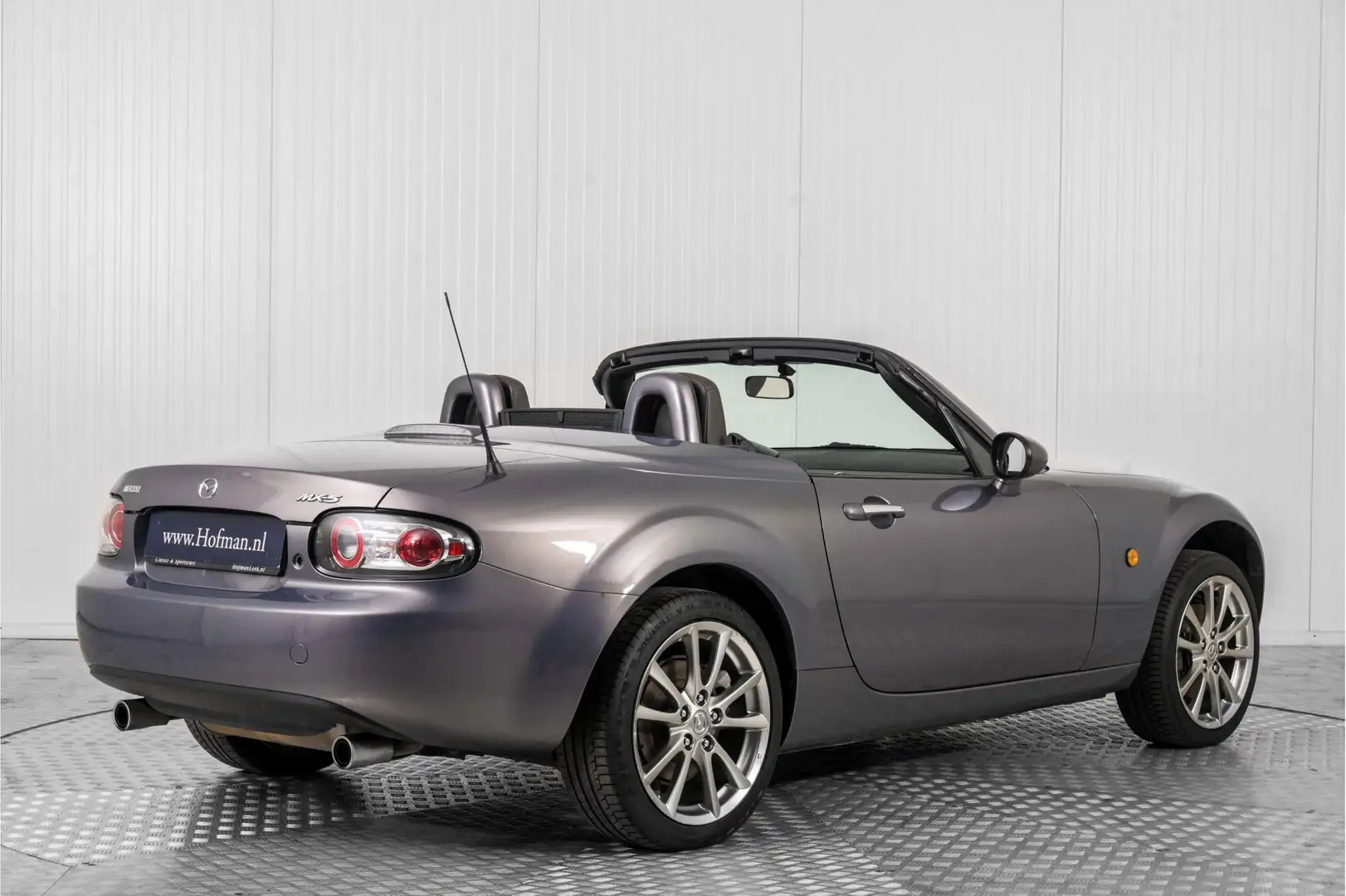 Mazda MX-5 Roadster Coupe 1.8 Exclusive Gris - 2