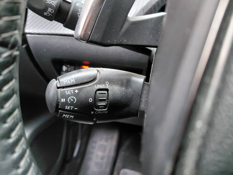 Peugeot 2008 2 1.2 Puretech 96kW S&S EAT8 Active Pack — photo 14