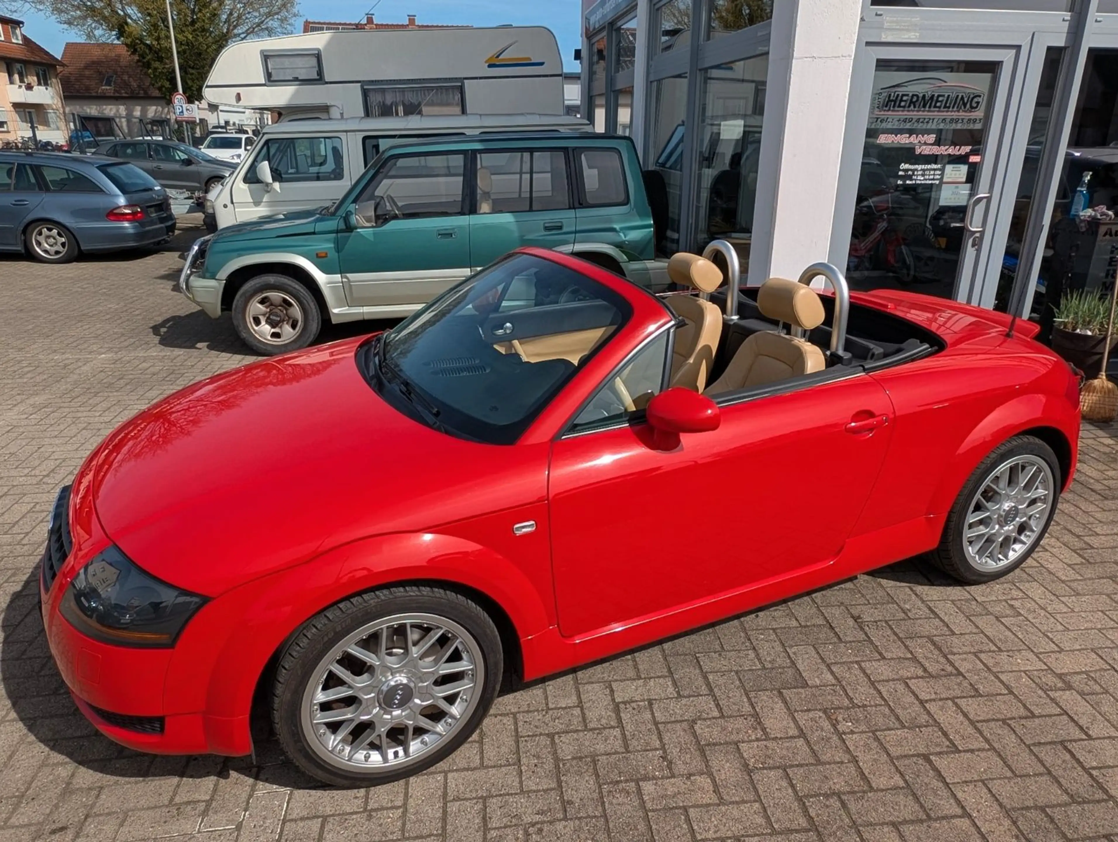 Audi TT Roadster 1.8T Autom. Scheckheft ZR gewechselt