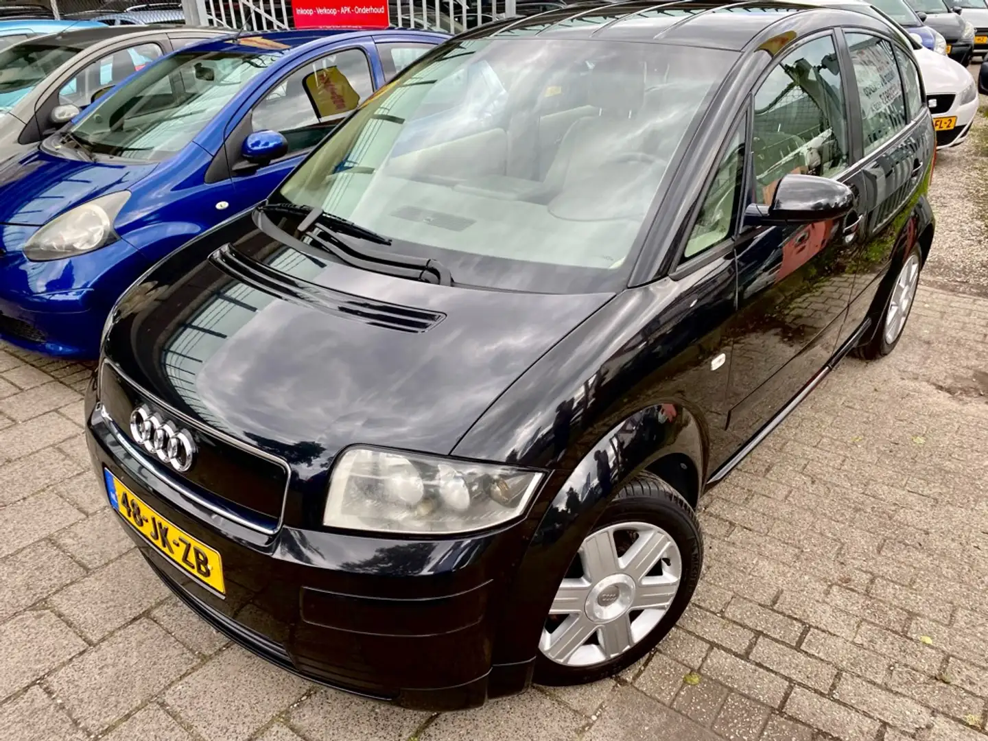Audi A2 1.4 Noir - 2