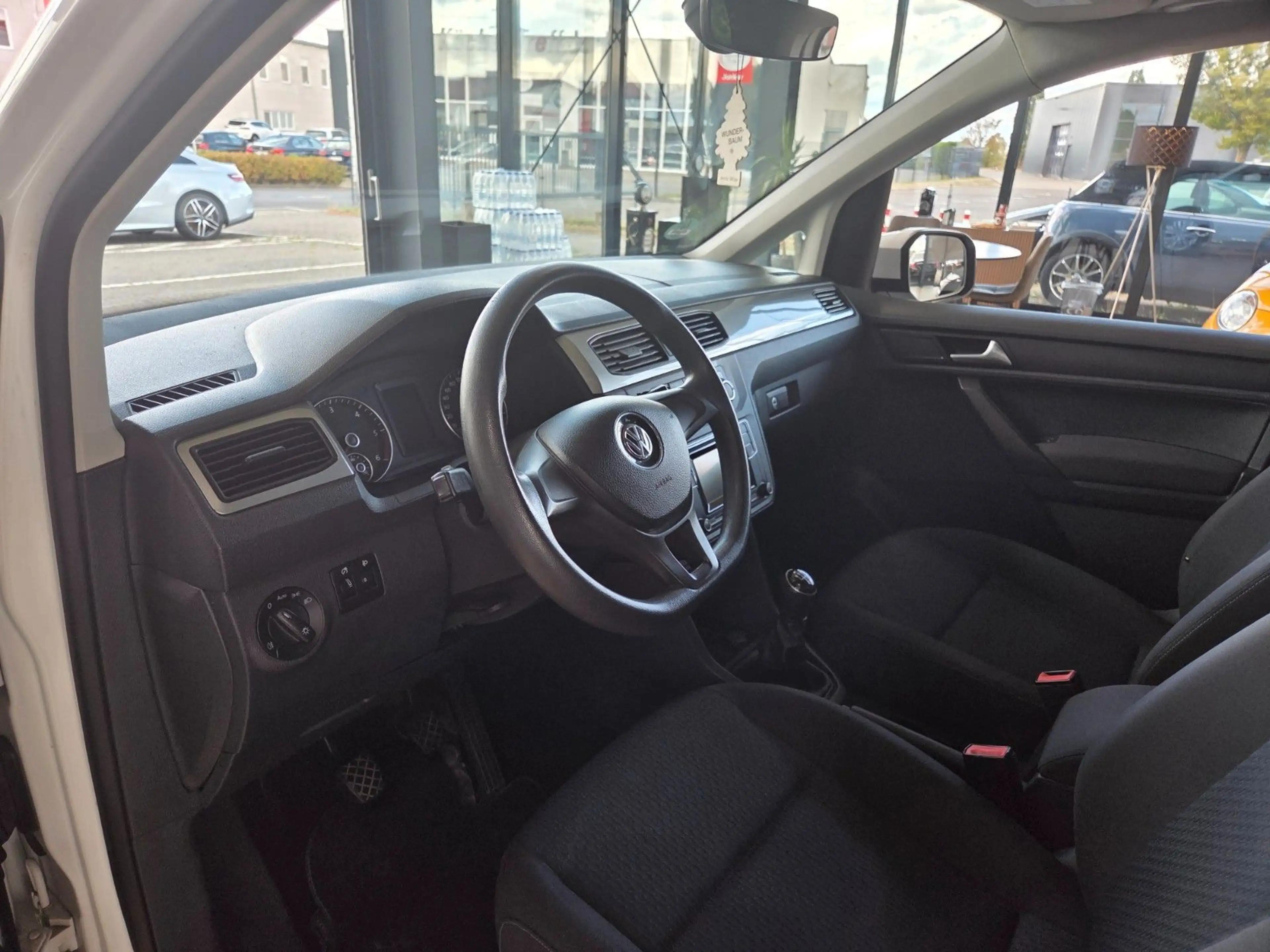 Volkswagen Caddy PKW Trendline BMT — photo 15