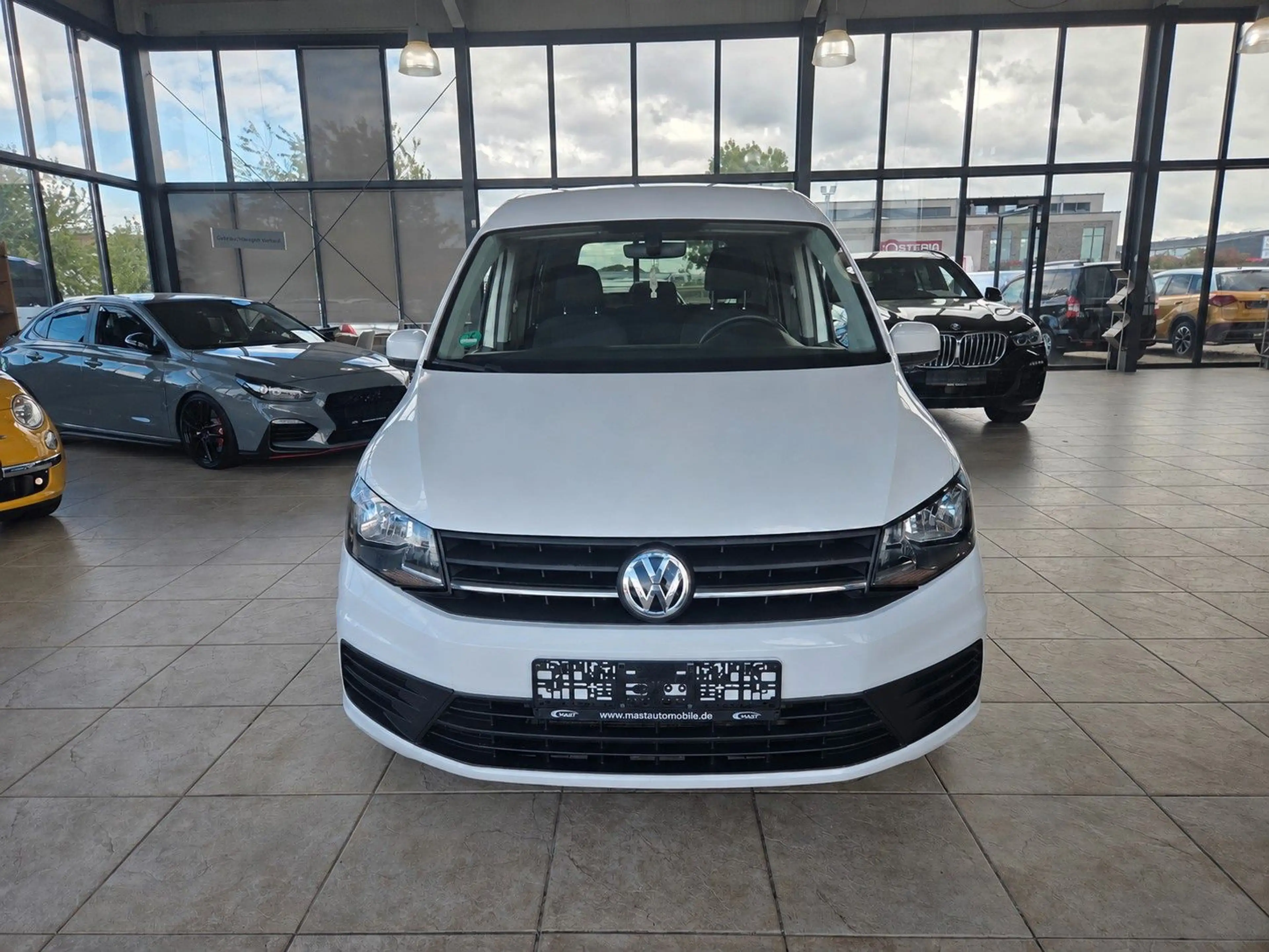Volkswagen Caddy PKW Trendline BMT — photo 2