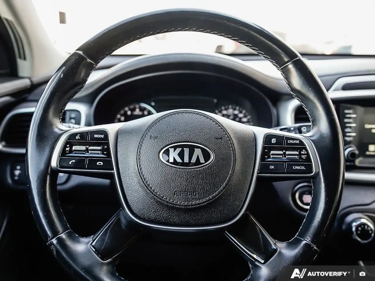 Kia Sorento снимка Kia Sorento